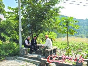 澳洲山庄的住户寥寥无几。