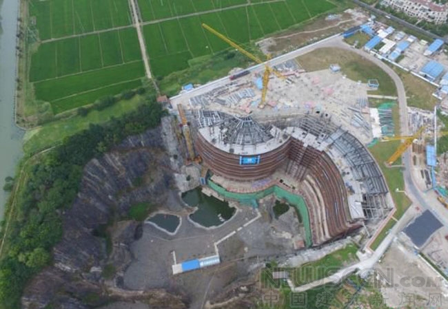 上海“深坑酒店”地下工程基本完成