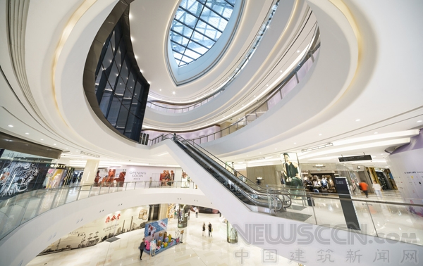 以花园为中心的广州Parc中心